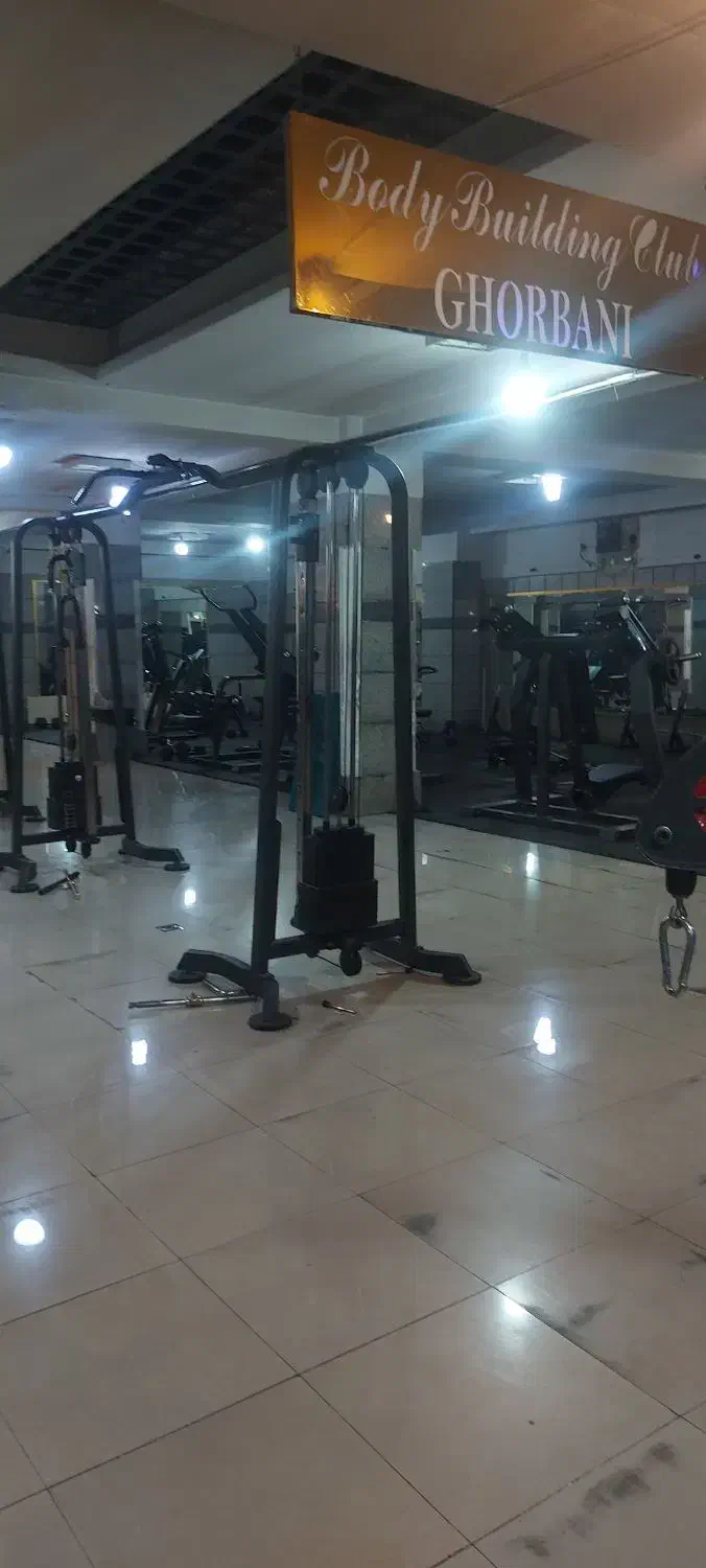 نیرو خدماتی باشگاه بدنسازی|استخدام سرایداری و نظافت|تهران, شهرک شریفی|دیوار