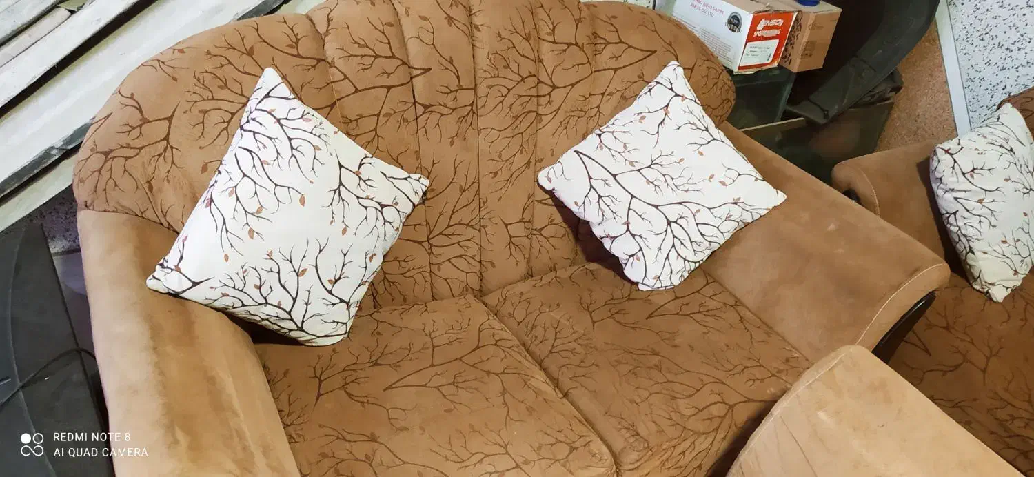 مبل و میز عسلی و تلویزیون|مبلمان خانگی و میز عسلی|بندرعباس, |دیوار