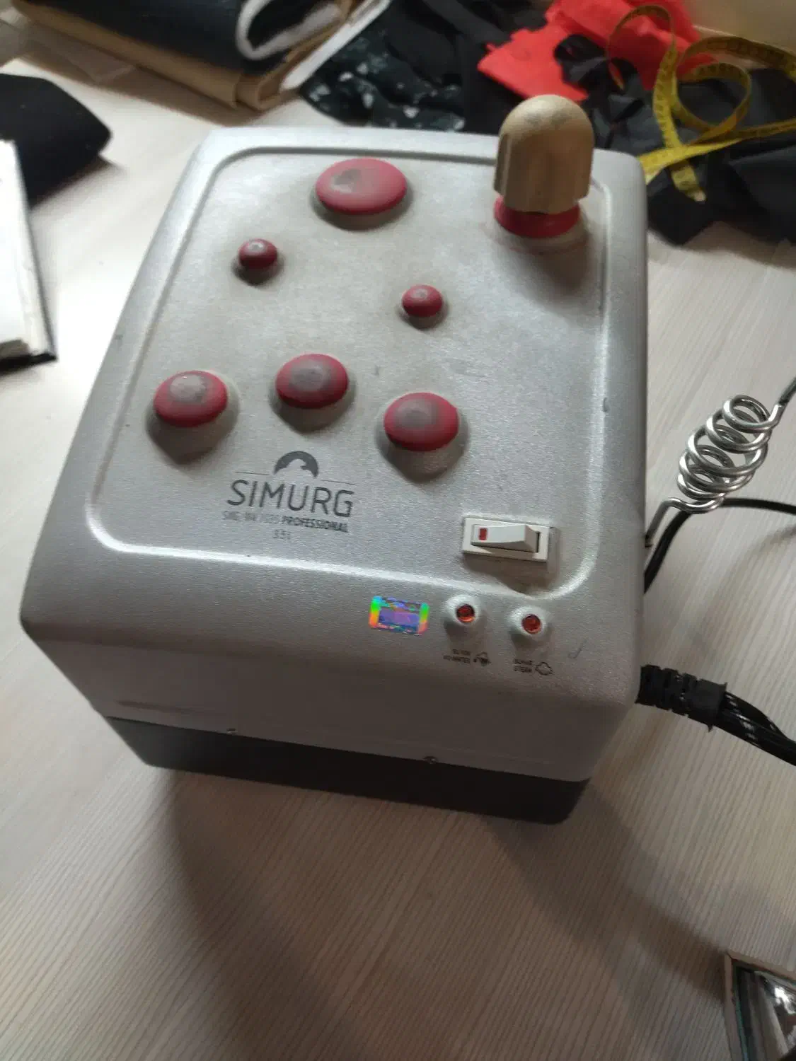 اتو سیمرغ ومکش سوران|اتو و لوازم اتو|ملایر, |دیوار