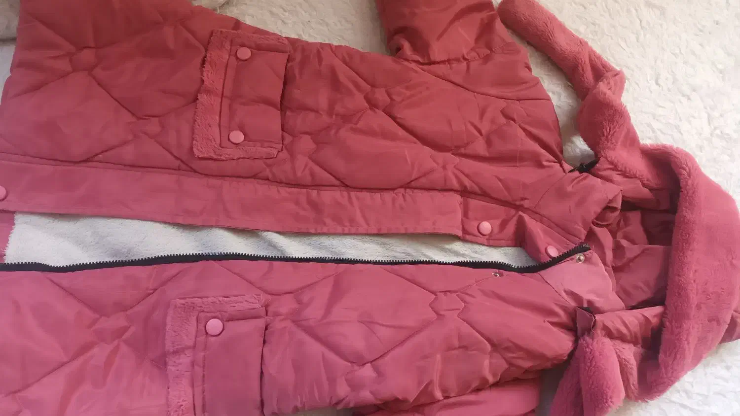 کاپشن دخترانه در حد نو|کفش و لباس بچه|شیراز, شهرک مدرس|دیوار