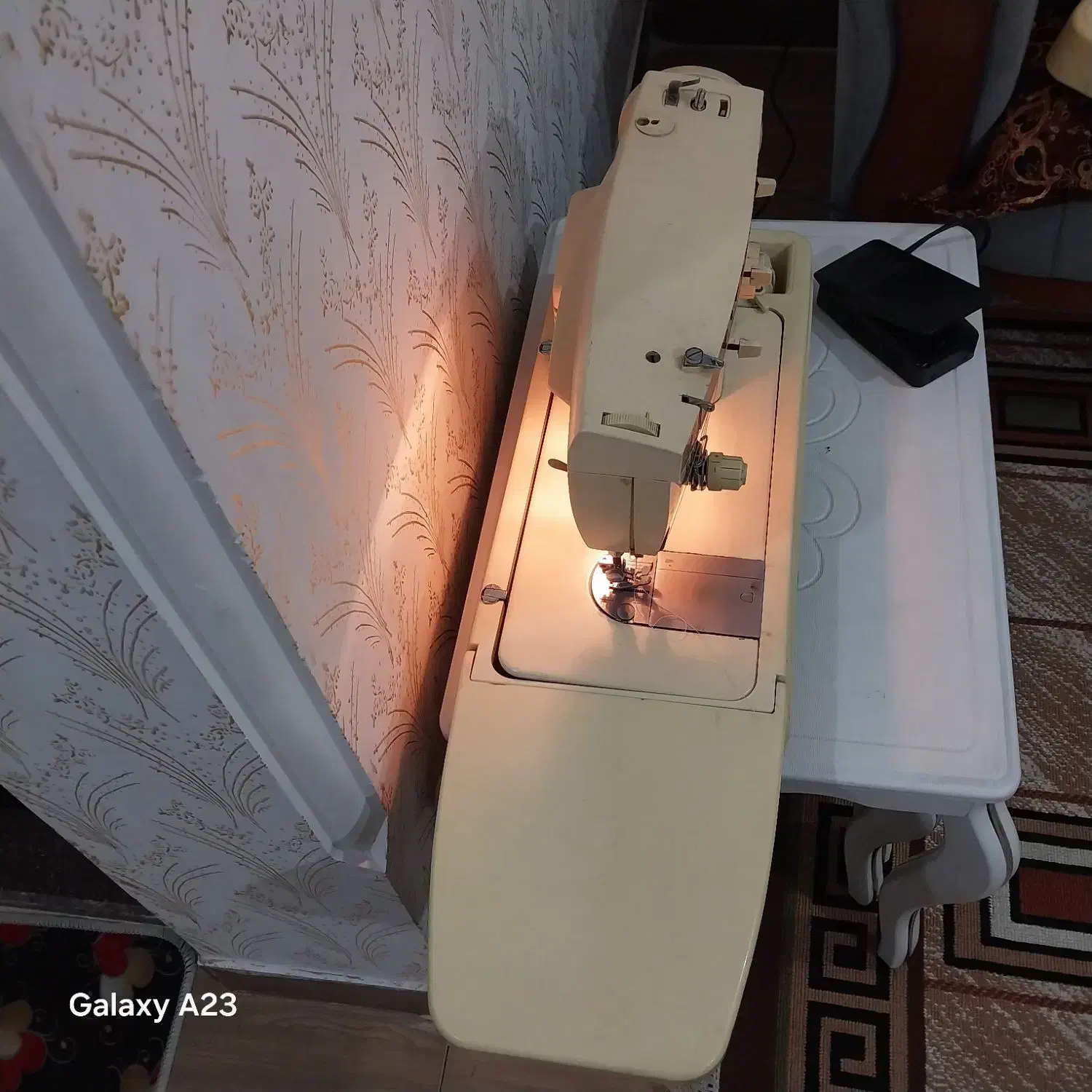 چرخ خیاطی سینگر|چرخ خیاطی و ریسندگی|رشت, یخسازی|دیوار