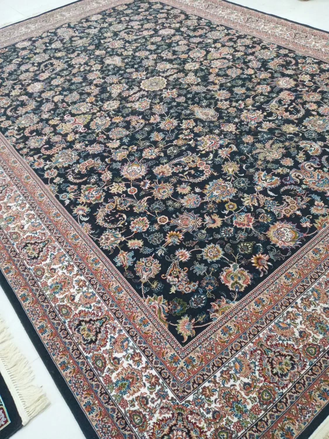 فرش ۱۲ متری ۷۰۰ شانه سرمه ایی|فرش|کرمانشاه, |دیوار