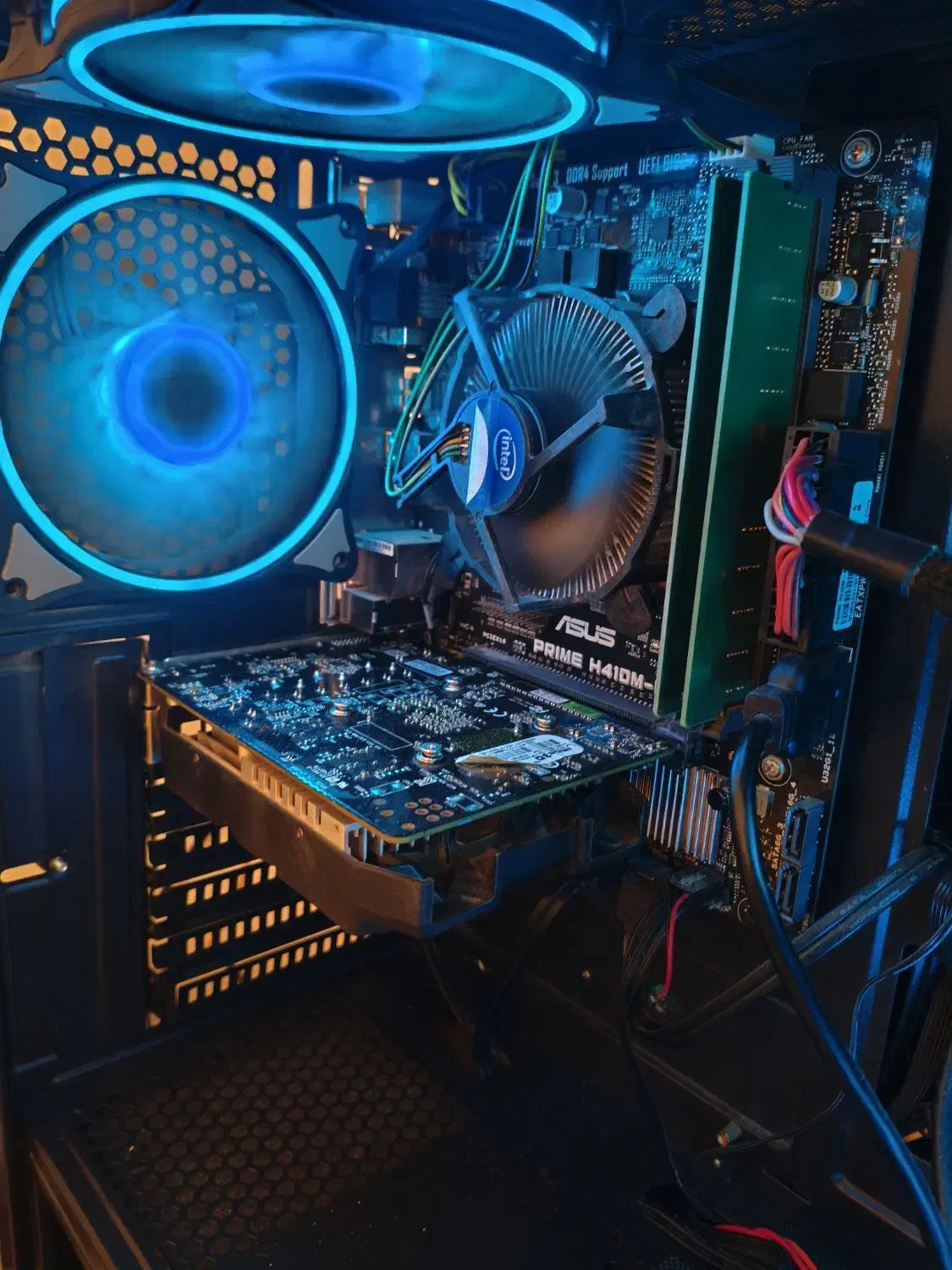 کیس کامپیوتر|رایانه رومیزی|گالیکش, |دیوار