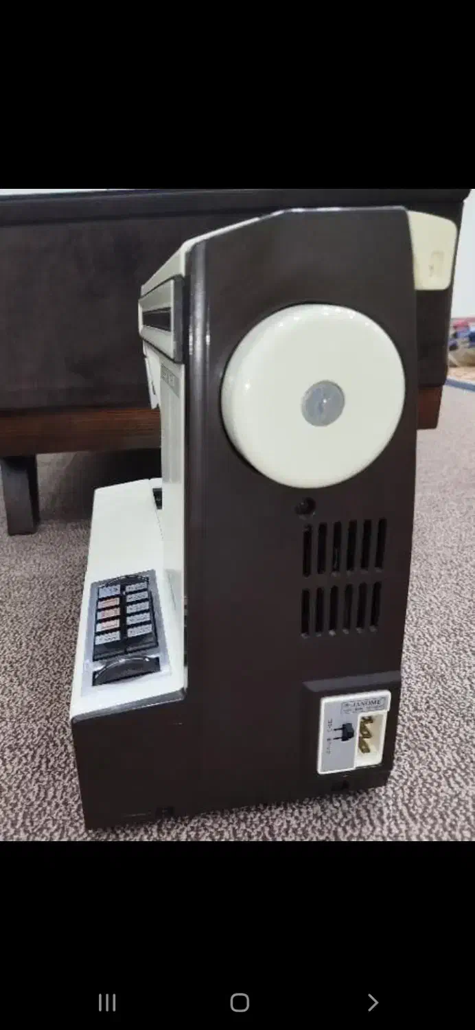 چرخ خیاطی ژانومه|چرخ خیاطی و ریسندگی|رامشیر, |دیوار