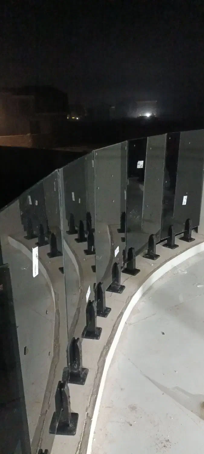 جام بالکنی ، نرده شیشه ای ، جان پناه،شیشه سکوریت|خدمات پیشه و مهارت|رشت, آب و برق|دیوار