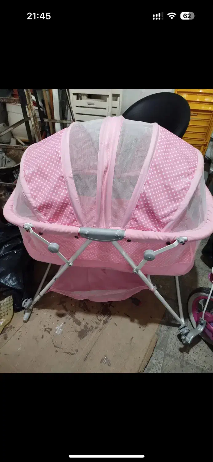 گهواره تخت کنار مادر صورتی|تخت و صندلی بچه|رشت, توشیبا|دیوار