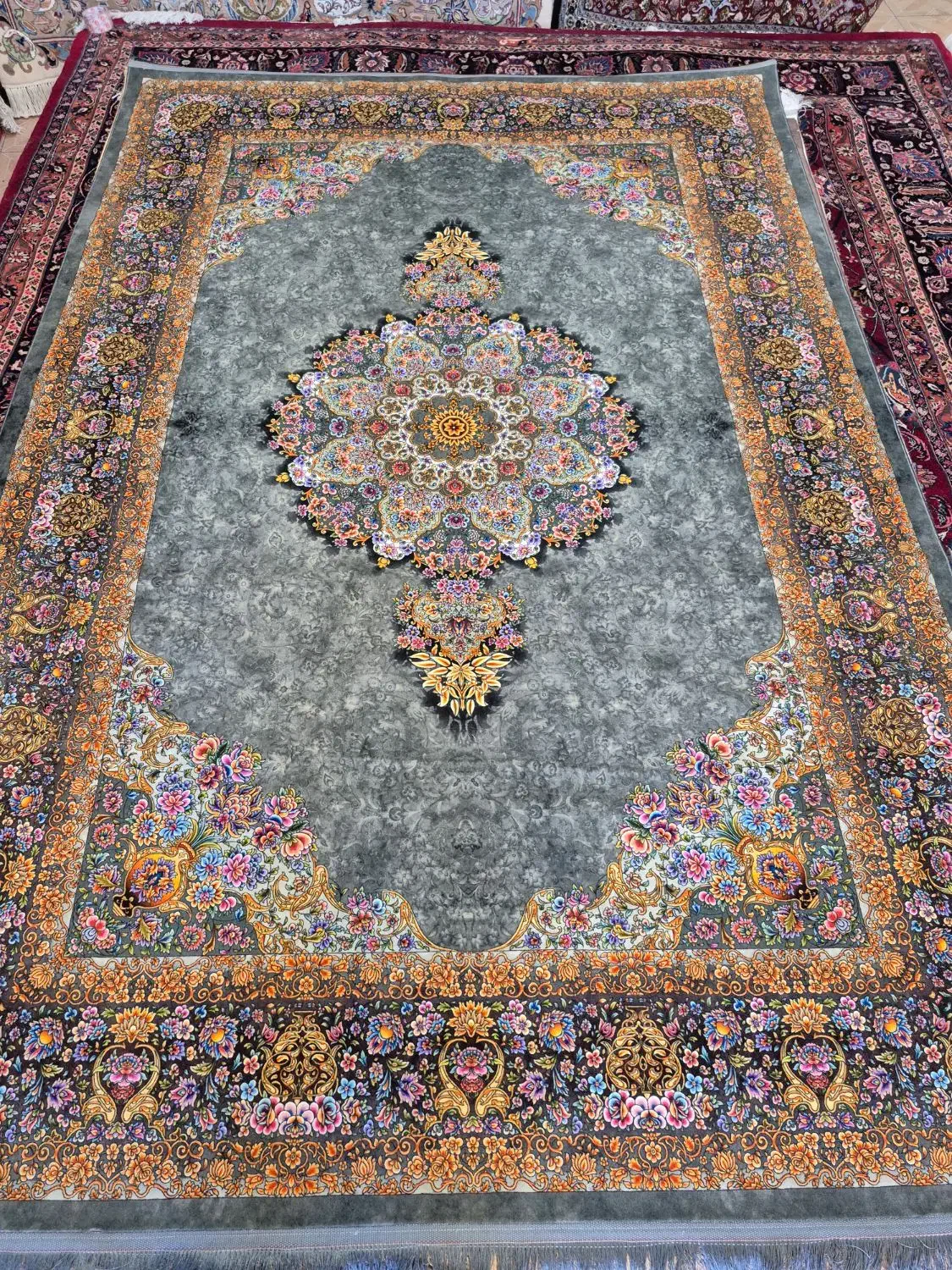 فرش ماشینی ۶ متری ۱۲۰۰ شانه. گالری فرش ایران|فرش|مشهد, حجت|دیوار