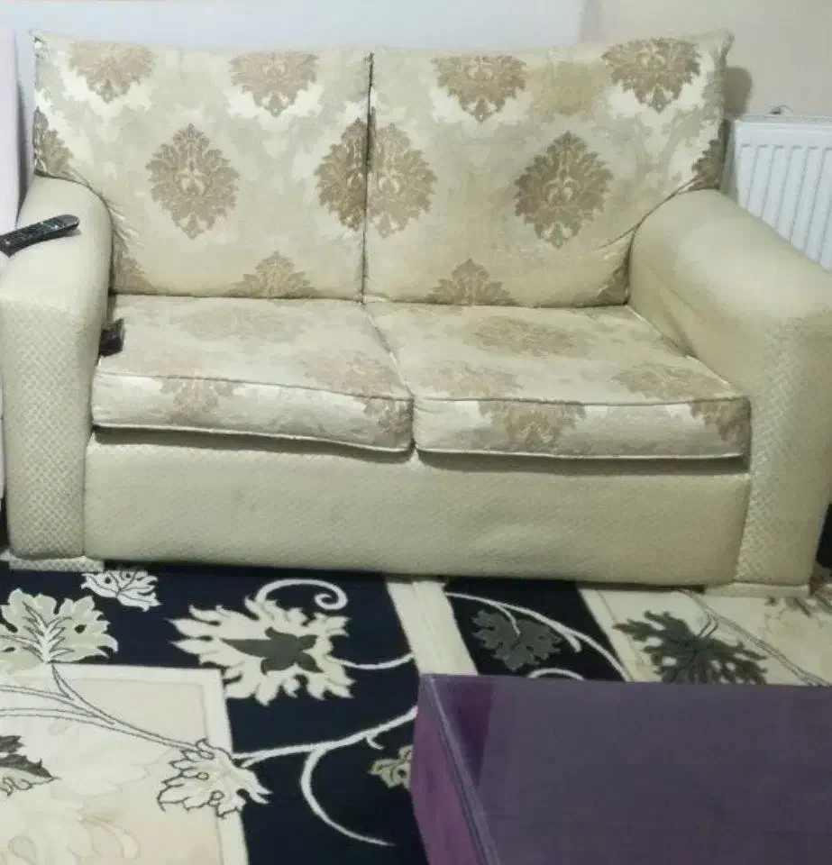 یک دست مبل ۶نفره|مبلمان خانگی و میز عسلی|پرند, فاز ۵|دیوار