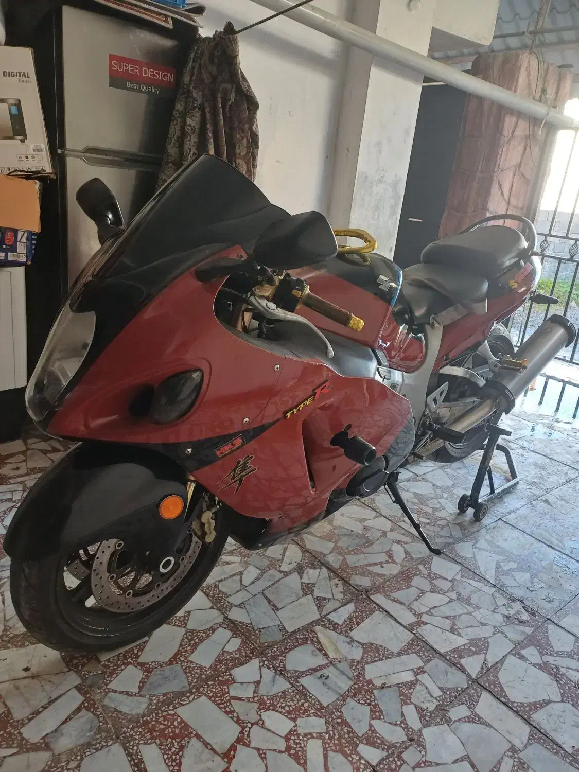 سوزوکی هایابوسا|موتورسیکلت|نور, |دیوار