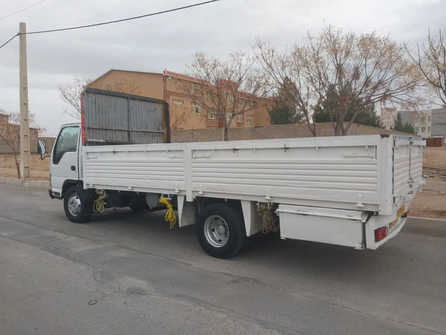 حمل ونقل بار با ایسوزو|خدمات حمل و نقل|خمین, |دیوار