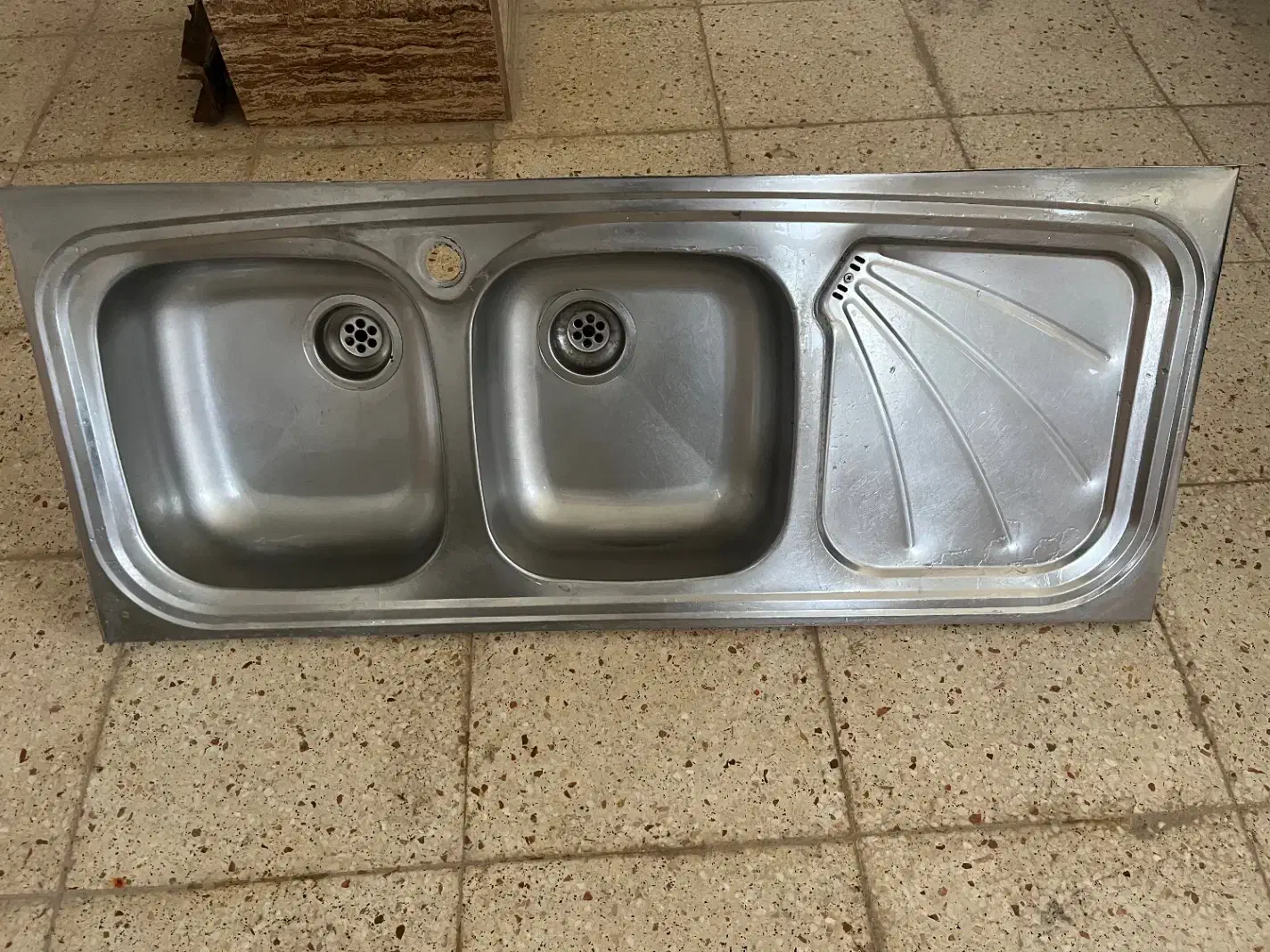 سینک ظرفشویی|مصالح و تجهیزات ساختمان|ساری, |دیوار