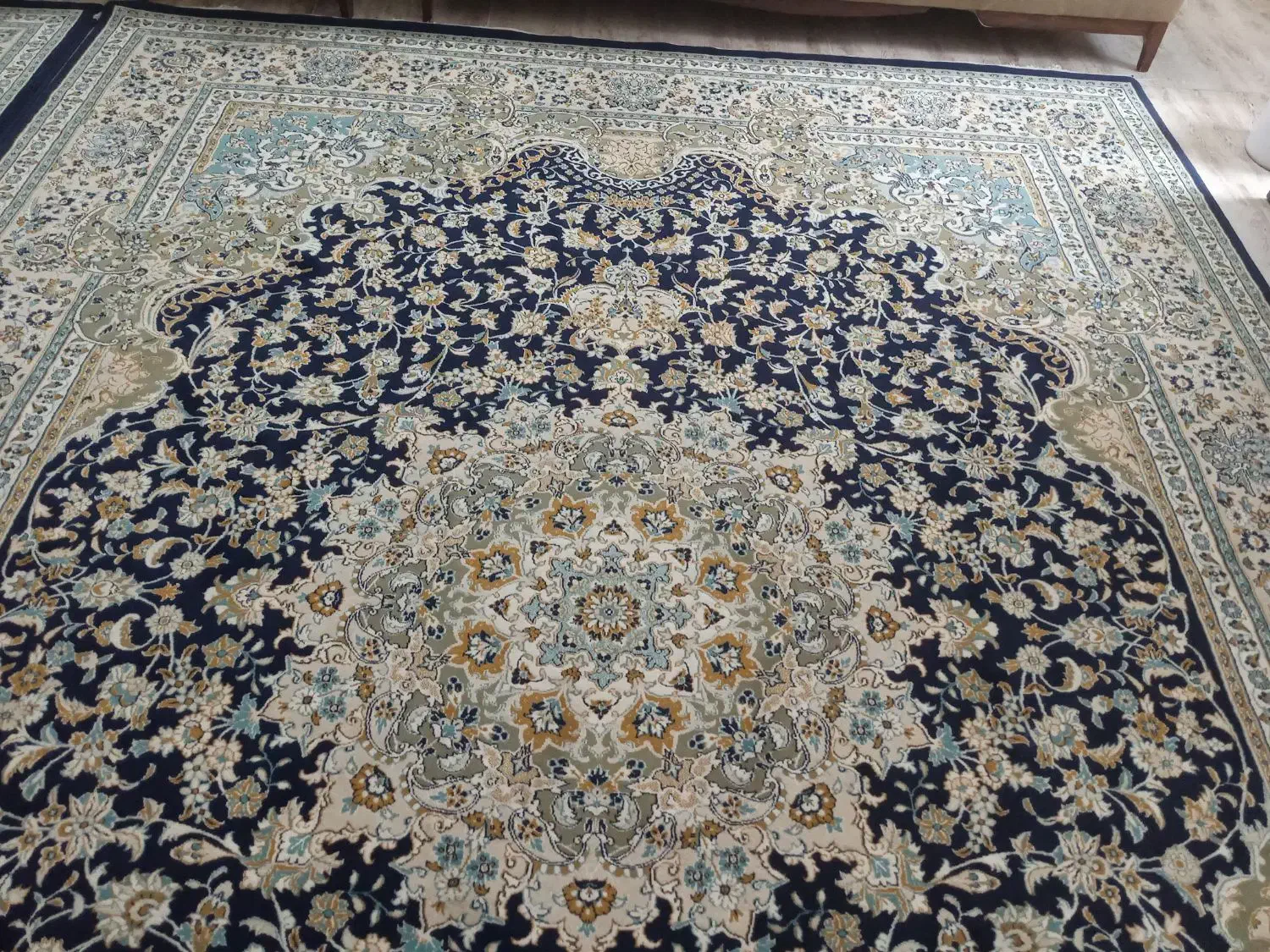 فرش مشهد درحدنو|فرش|الشتر, |دیوار