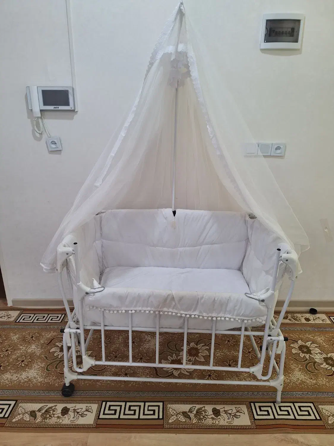 گهواره|اسباب و اثاث بچه|داراب, |دیوار