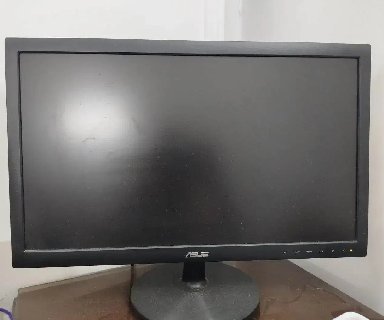 مانیتور ۲۲اینچ ASUS.LED .|قطعات و لوازم جانبی رایانه|تهران, شارق|دیوار