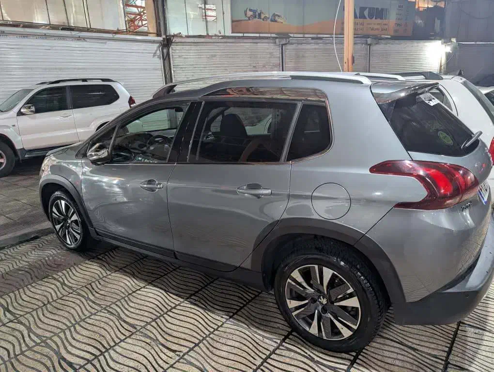 پژو۲۰۰۸|خودرو سواری و وانت|تهران, عباسآباد|دیوار