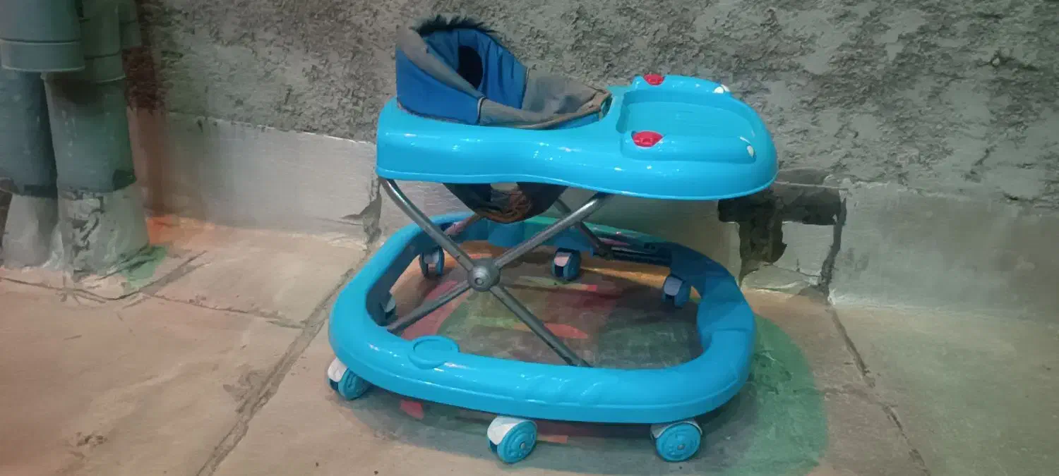 روروئک سالم و محکم|کالسکه و لوازم جانبی|آزادشهر, |دیوار