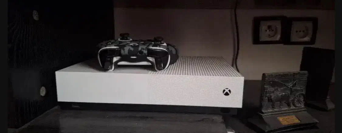 Xbox one s|کنسول، بازی ویدئویی و آنلاین|تهران, تهرانپارس شرقی|دیوار