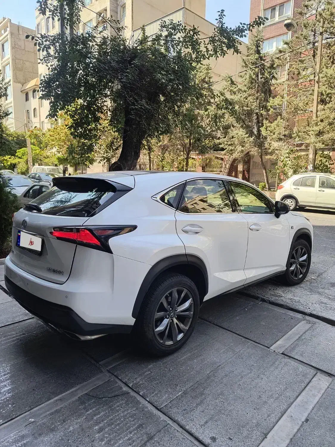 لکسوس NX 200 Fsport|خودرو سواری و وانت|تهران, سعادت‌آباد|دیوار