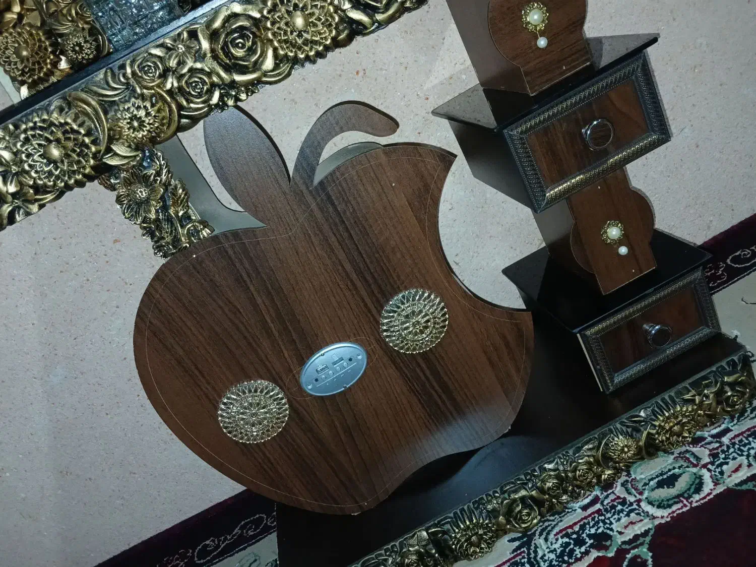 آینه شعمدان|بوفه، ویترین، کنسول|پارس‌آباد, |دیوار