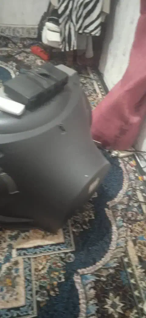 تلویزیون سالم ۲۱ اینچ سامسونگ دیجیتال وآنتن کنترل|تلویزیون و پروژکتور|سنندج, |دیوار