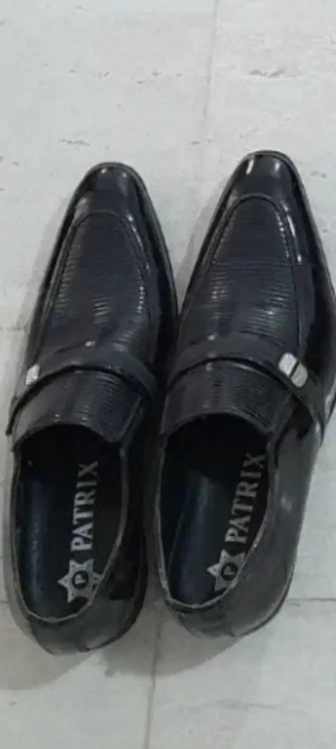 کفش مجلسی|کیف، کفش، کمربند|سیاهکل, |دیوار