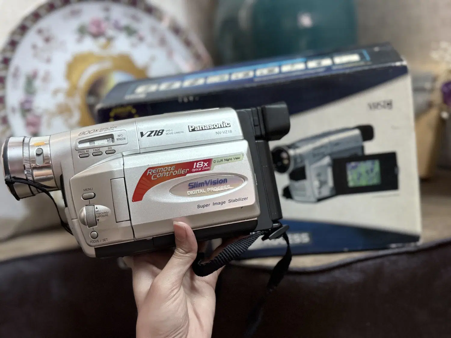 دوربین فیلمبرداری Panasonic NV-VZ18 VHS-C+متعلقات|دوربین عکاسی و فیلمبرداری|تهران, طیب|دیوار