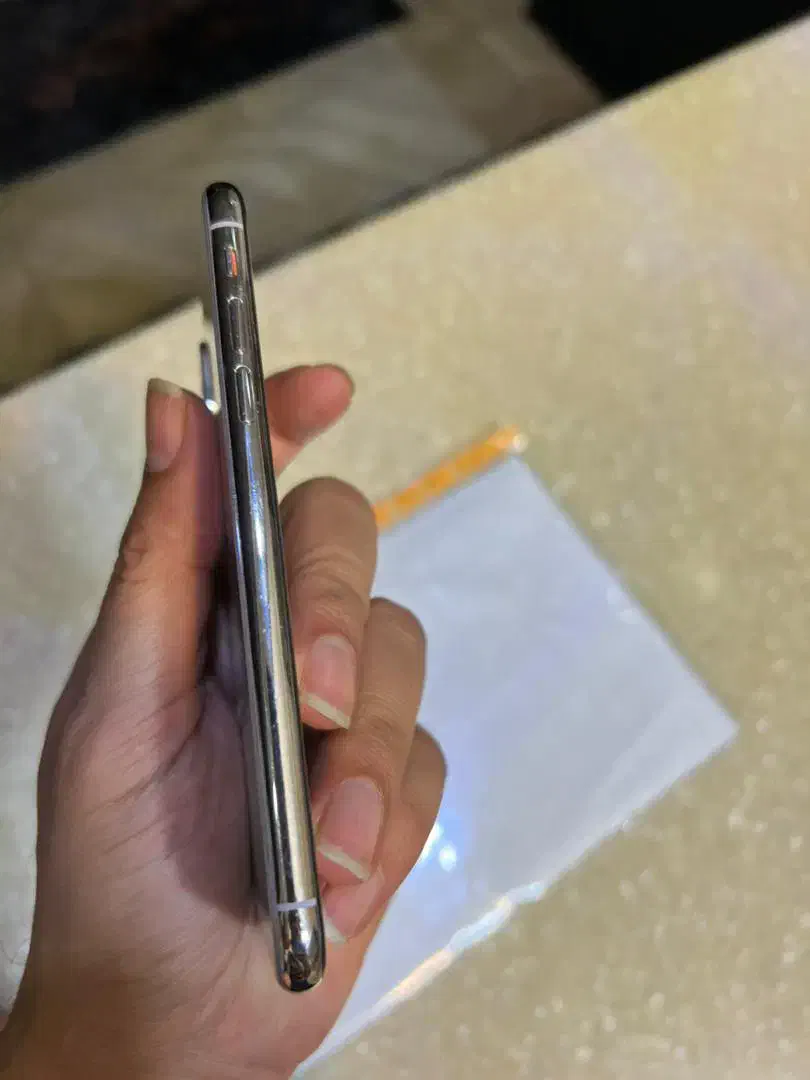 گوشی ایفون|موبایل|شیراز, آبیاری|دیوار