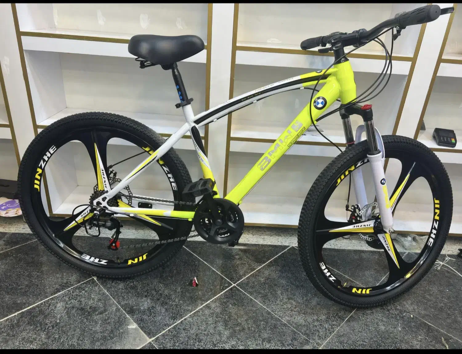 خوشرنگ چرخ سال20.24*26|دوچرخه، اسکیت، اسکوتر|مشهد, هنرور|دیوار