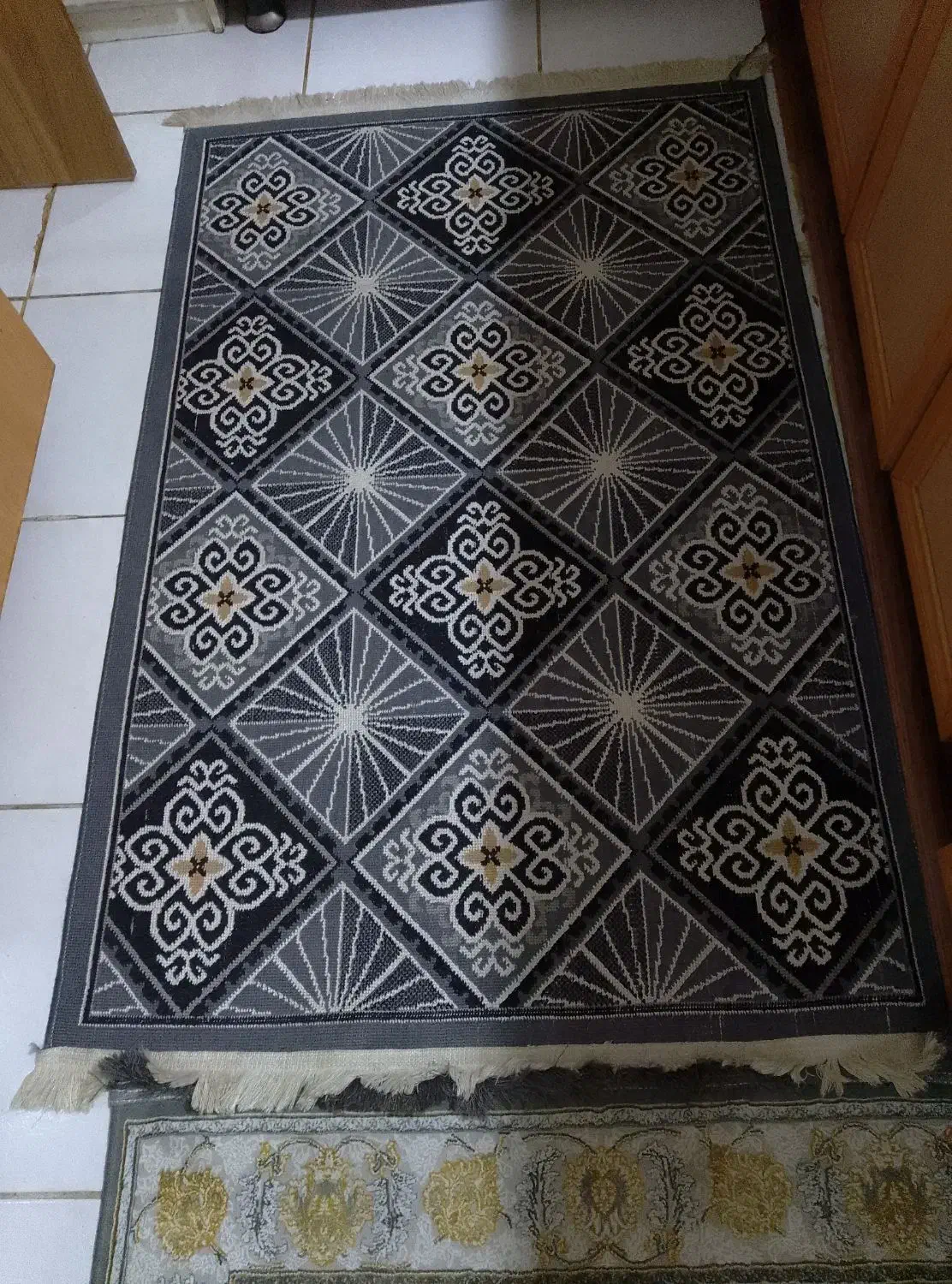 فرش کناره وگلیم|فرش|پرند, فاز ۵|دیوار