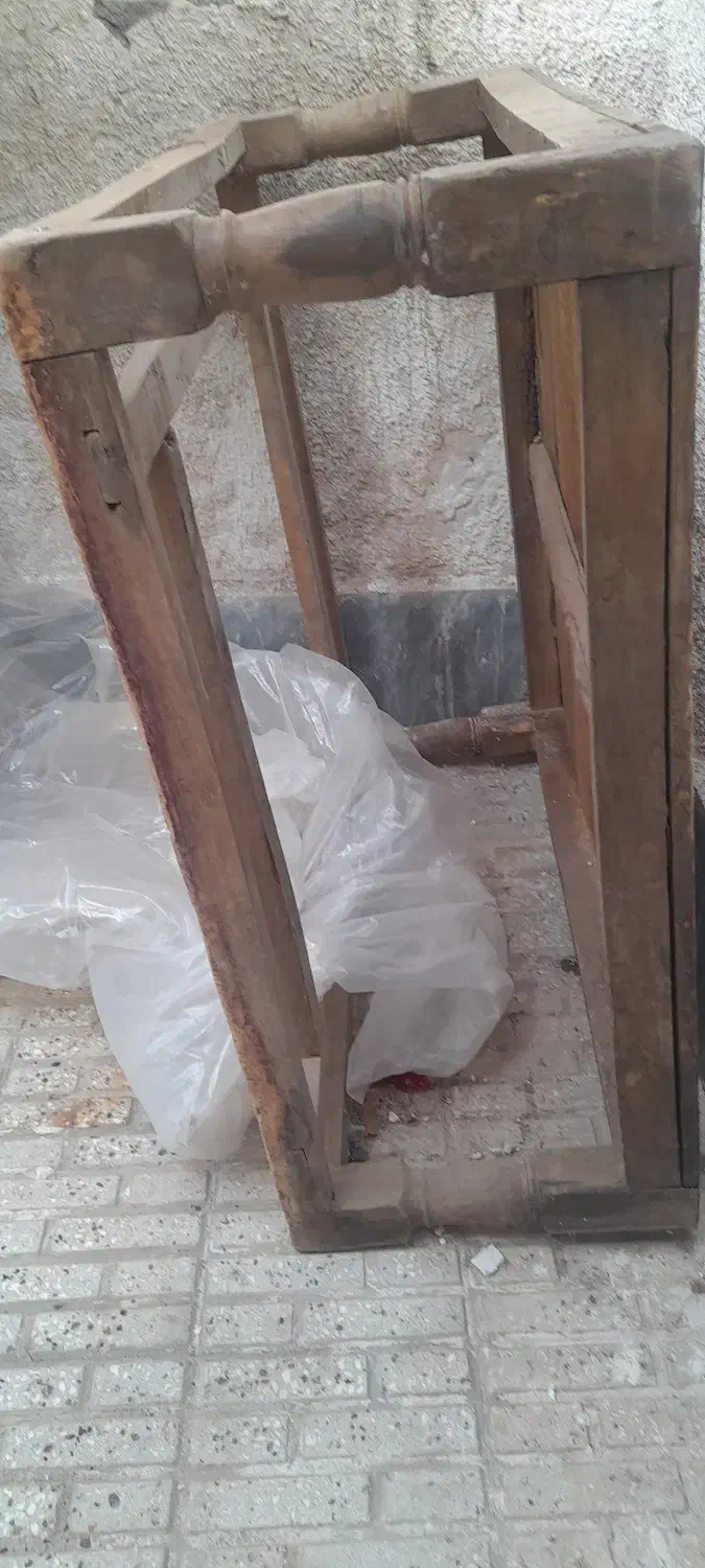 کرسی|صندلی و نیمکت|سبزوار, توحیدشهر|دیوار