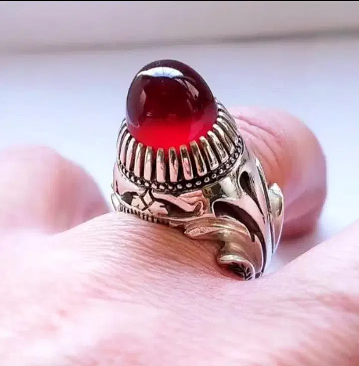 تسبیح عناب ۱۰۱ دانه|کلکسیون اشیاء عتیقه|شیروان (خراسان), |دیوار