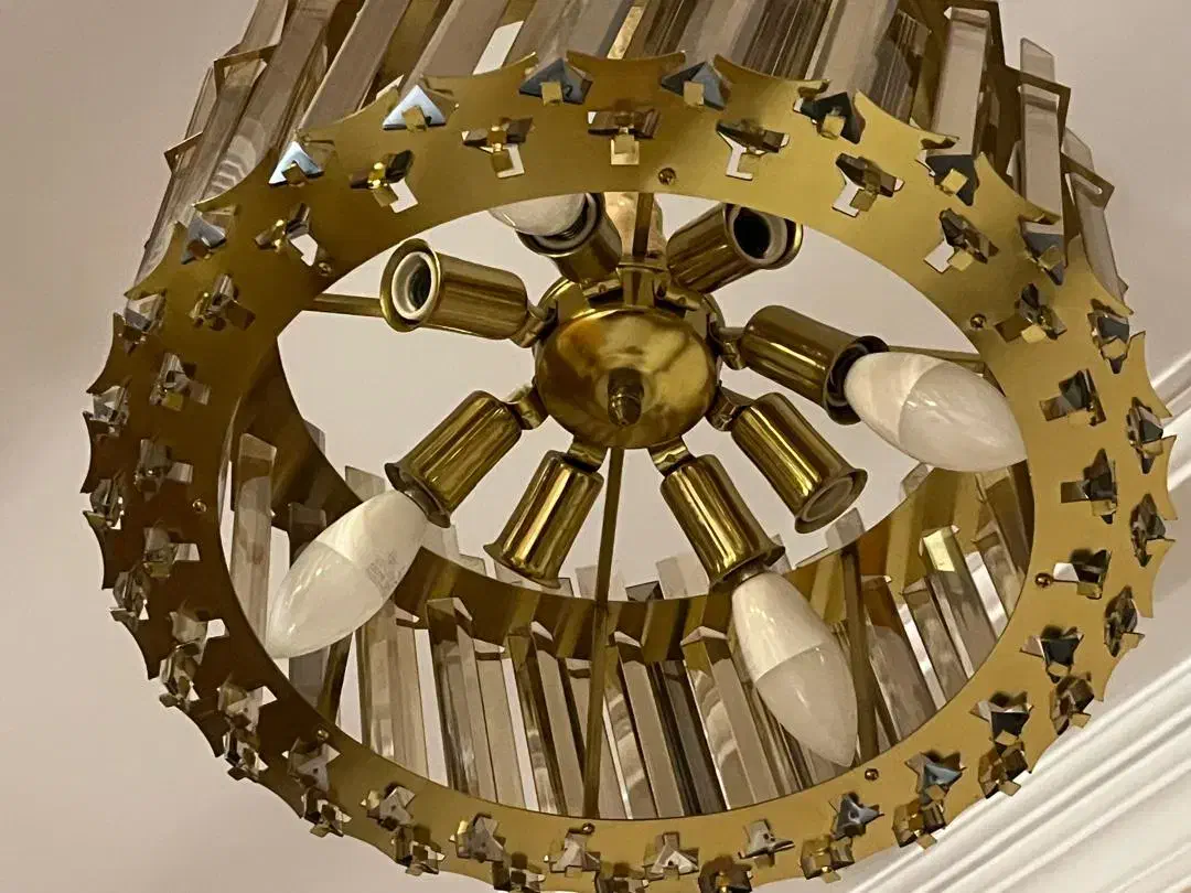 لوستر هشت شاخه|لوستر و چراغ آویز|هشتگرد, فاز ۱ مهستان|دیوار