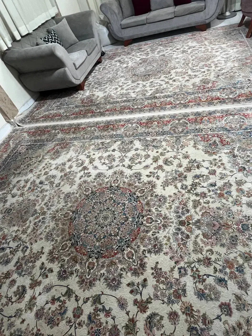 2 عددفرش 1200 شانه|فرش|قدس, شهر‌قدس|دیوار