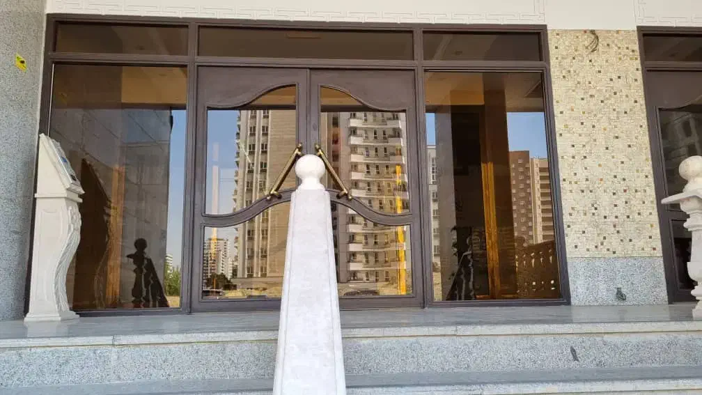 ۱۱۰متر ۲ خواب کوهک برج ریحانه طبقه۱۳