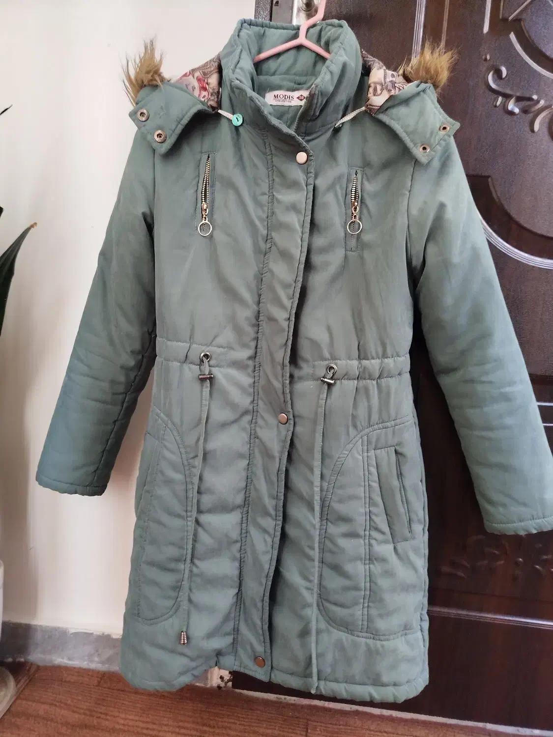 تعدادی کاپشن و بارانی دخترانه در حد نو سایز ۳۶/۳۸|لباس|تبریز, |دیوار