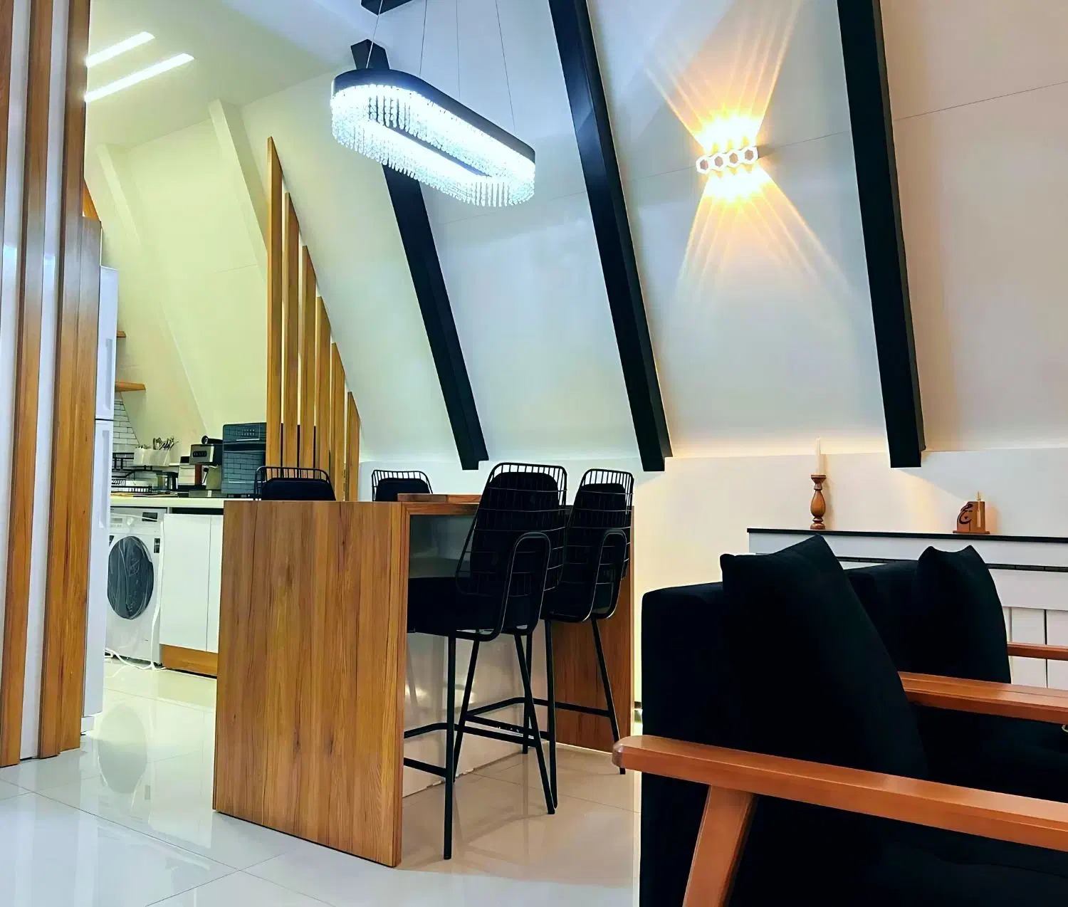 سوئیسی لوکس استخردار گل مریم دهکده ساحلی|اجارهٔ کوتاه‌مدت ویلا و باغ|بندر انزلی, دهکده ساحلی|دیوار