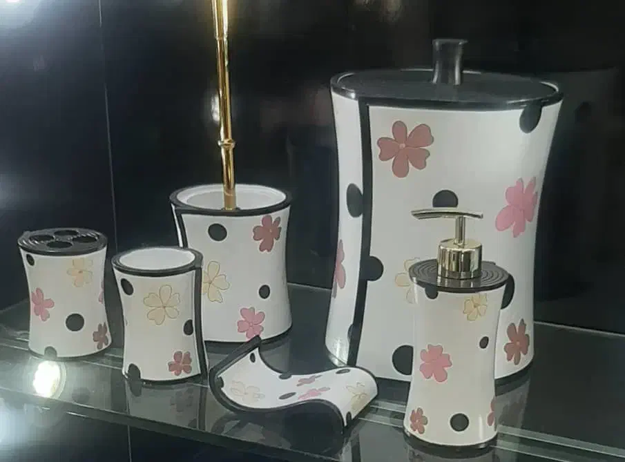 سرویس بهداشتی وارداتی ۶ پارچه|لوازم سرویس بهداشتی|تهران, ونک|دیوار