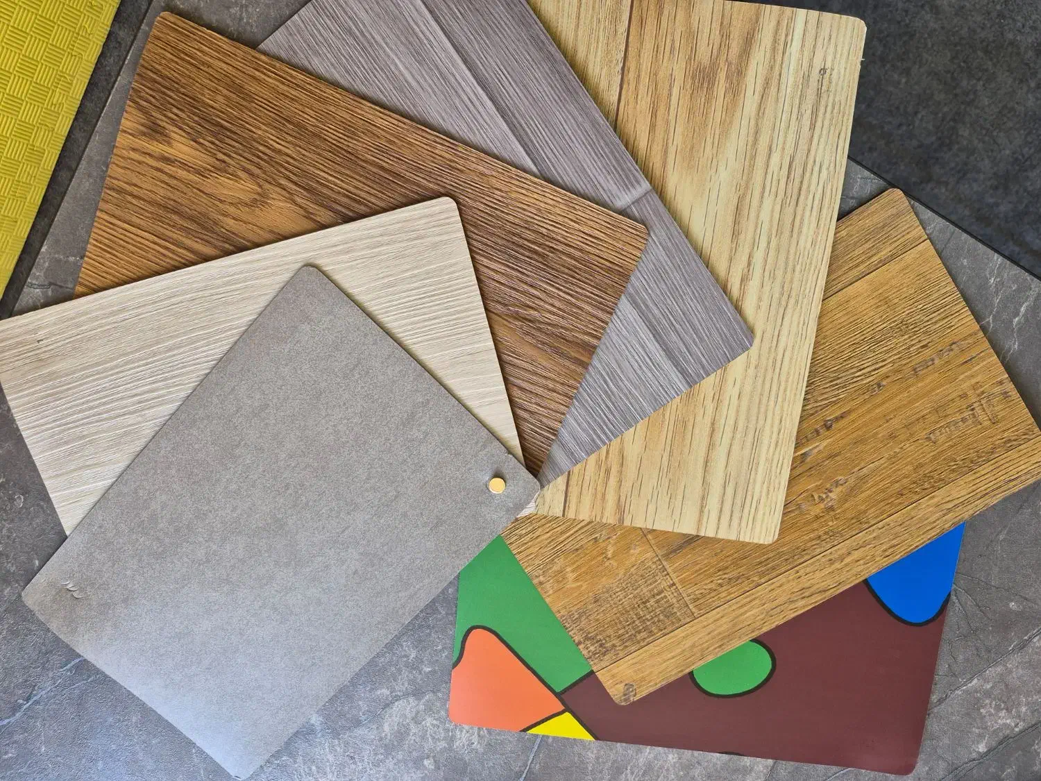 کفپوش رولی تجاری، اداری ،مهدکودک شهربازی|مصالح و تجهیزات ساختمان|تهران, تهرانپارس جنوبی|دیوار