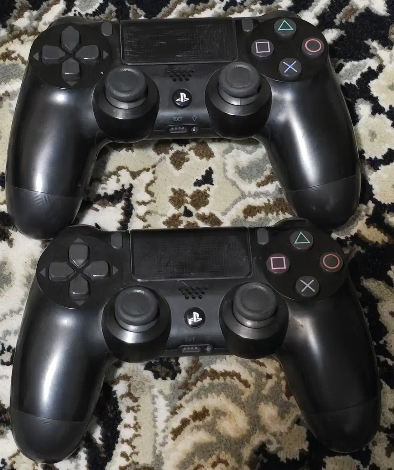 پلی استیشن ۴ اسلیم  کم کار  تخفیف خوب داده میشود|کنسول، بازی ویدئویی و آنلاین|یزد, |دیوار