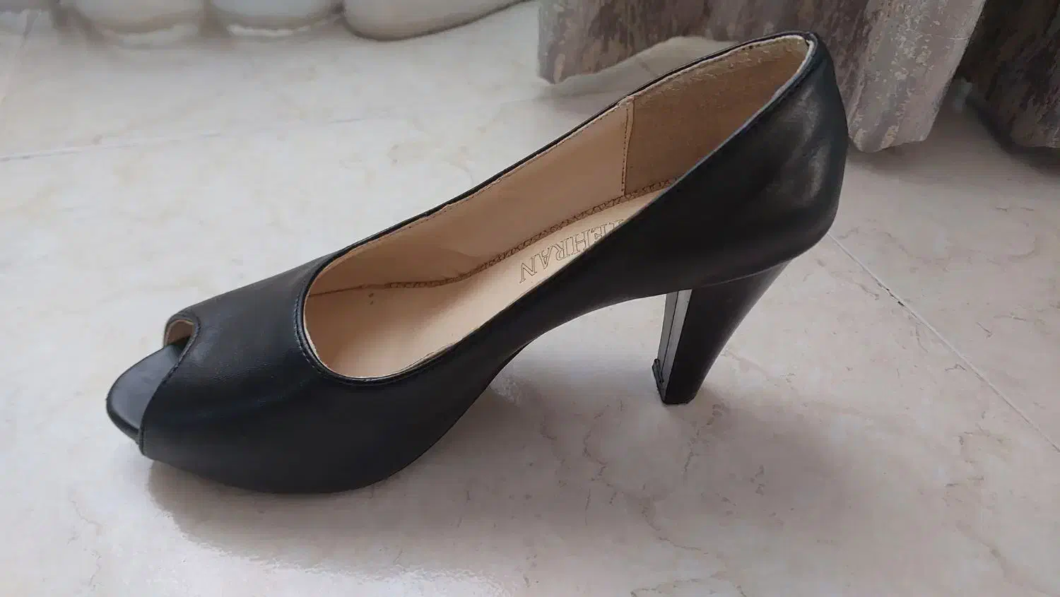 فروش ۲عدد کفش زنانه سایز ۳۹|کیف، کفش، کمربند|محمدشهر, کوی بهار|دیوار