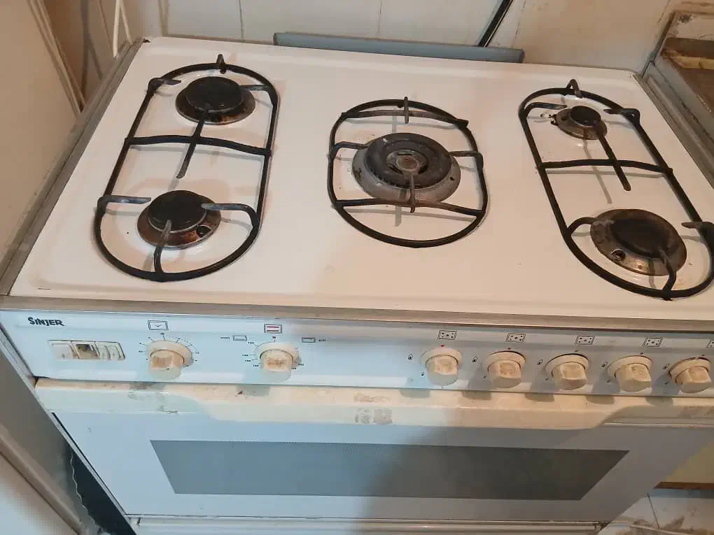 گاز فر دار سالم در حد نو|اجاق گاز و لوازم برقی پختوپز|تهران, منیریه|دیوار
