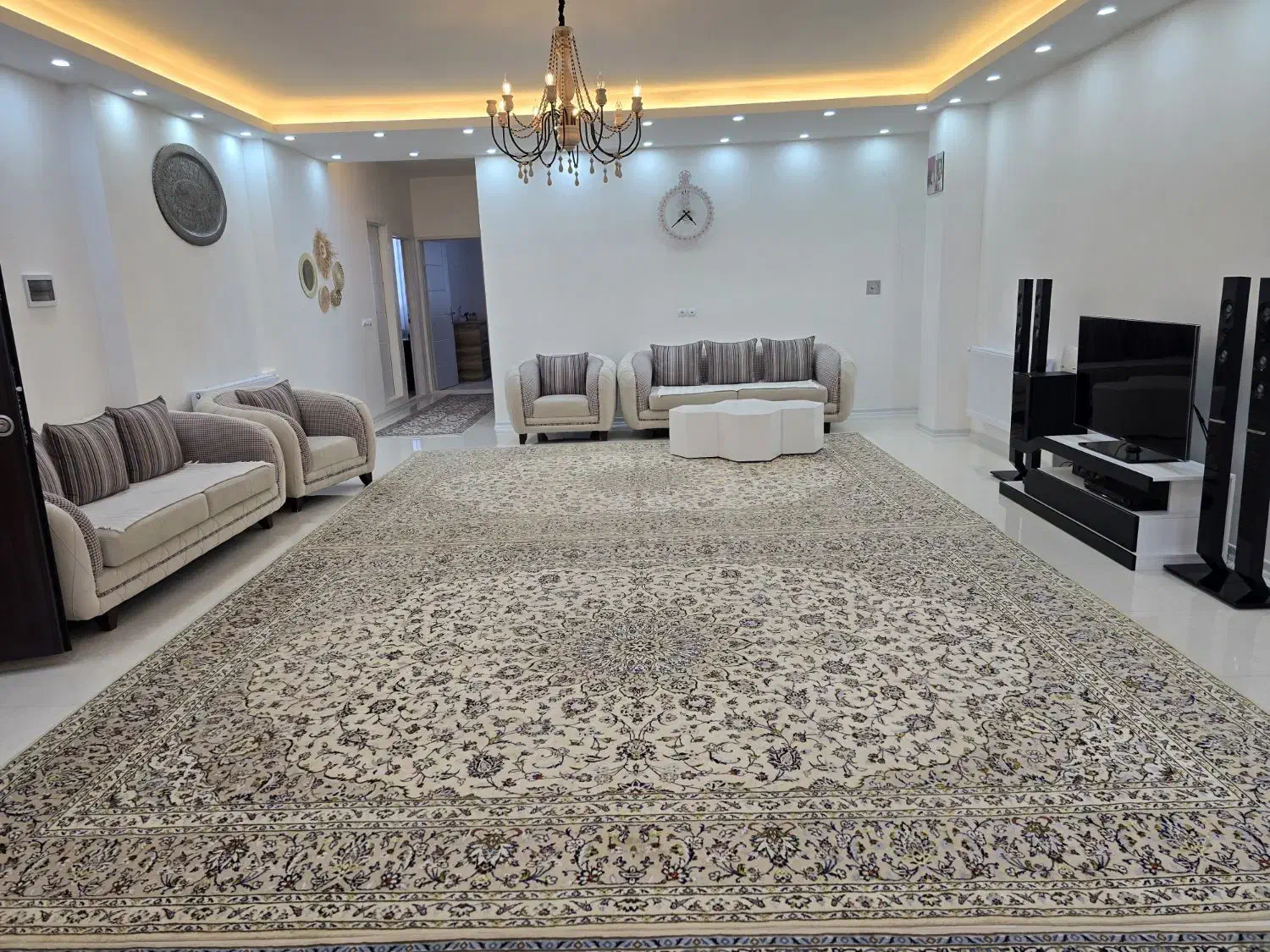 جفت ۱۲ متری کاشان|فرش|میانه, |دیوار