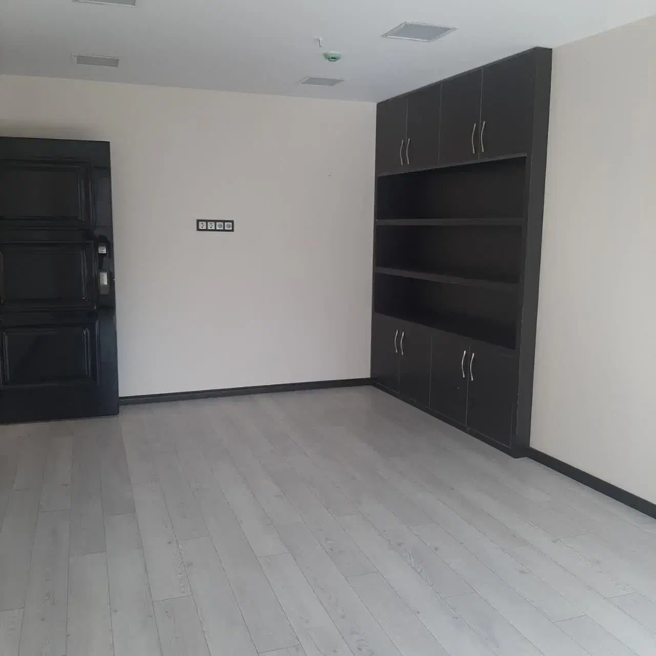 ۷۷متر/لوکس و بینظیر/پلان اداری|فروش دفتر کار، اتاق اداری، مطب|تهران, توحید|دیوار