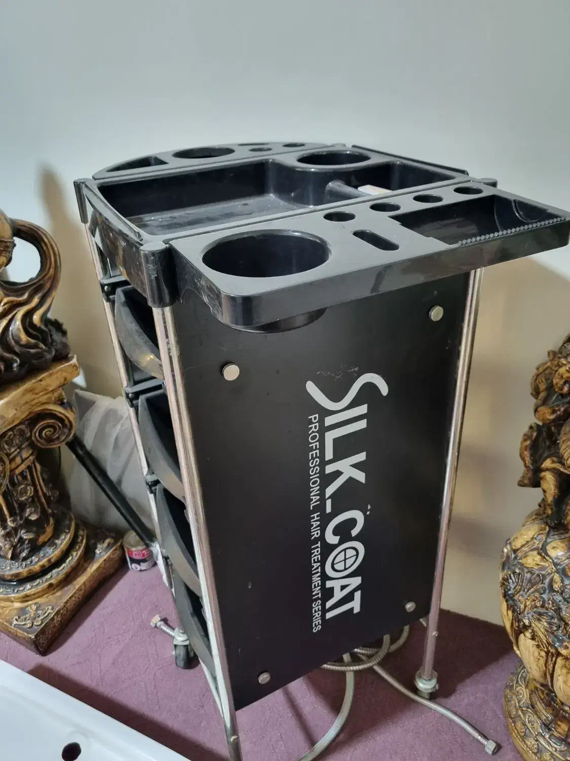 صندلی اپن|صندلی و نیمکت|دوگنبدان, |دیوار