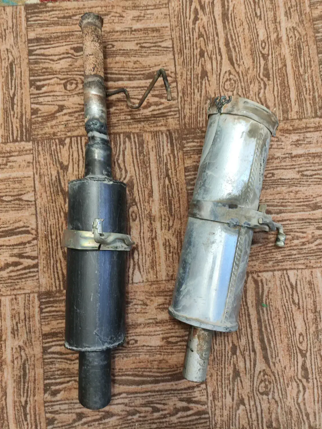 اگزوز رنجروری و 106 کوچیک|قطعات یدکی و لوازم جانبی|لالجین, |دیوار