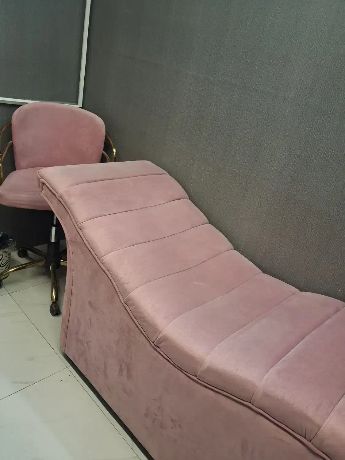 تخت مژه فشیال تتو آینه دکوری|آرایشگاه و سالن‌های زیبایی|کاشان, کوی اداره گاز|دیوار