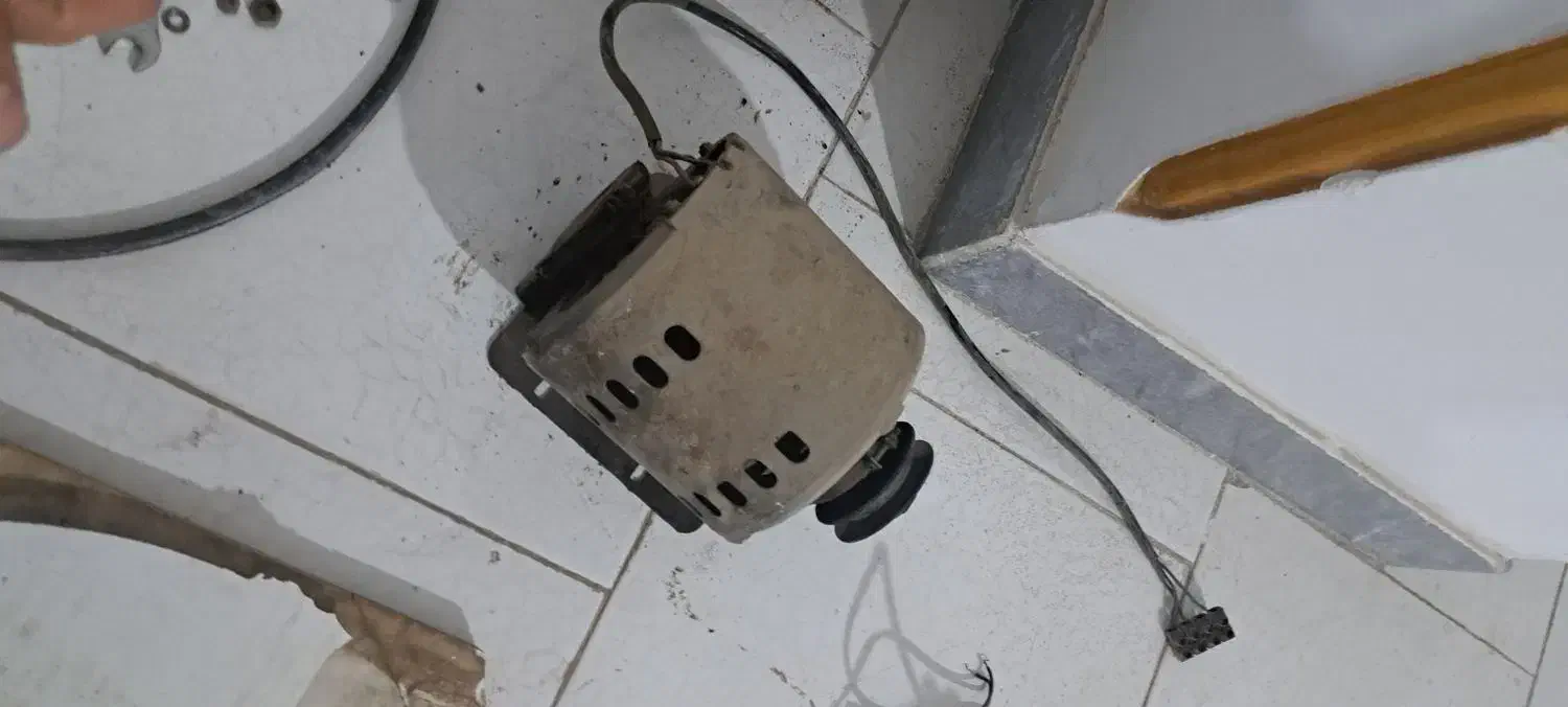 دینام کولر سالم|کولر آبی|قدس, شهر‌قدس|دیوار