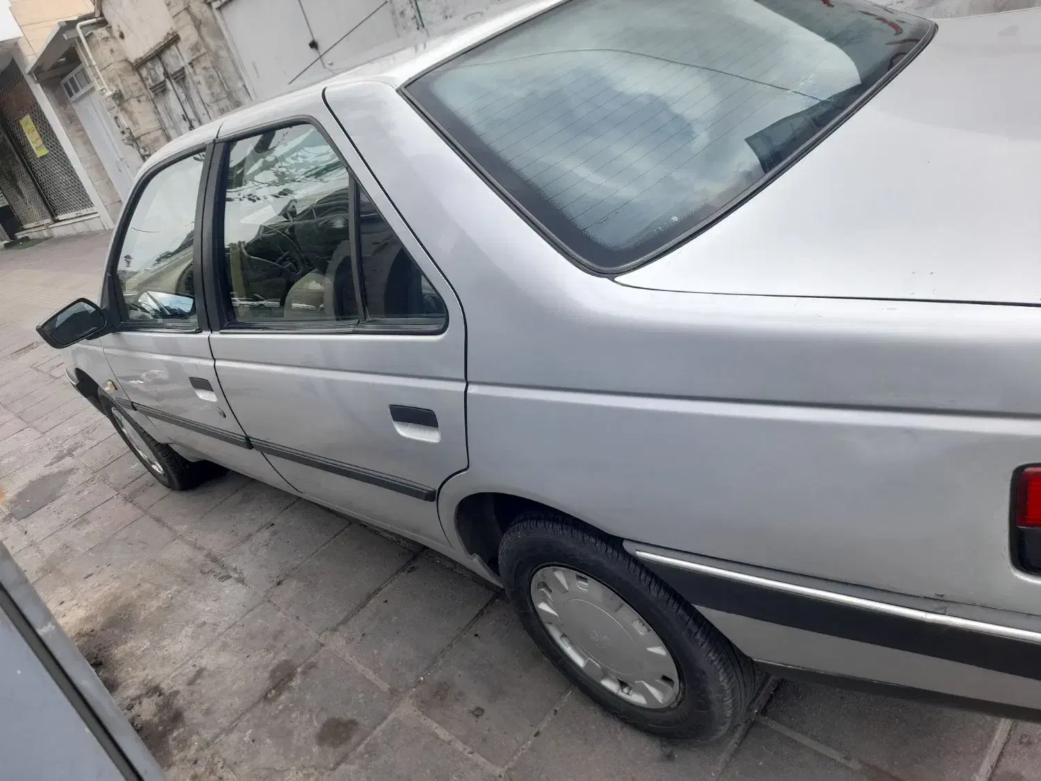 پژو۴۰۵ مدل۹۱|خودرو سواری و وانت|آبیک, |دیوار