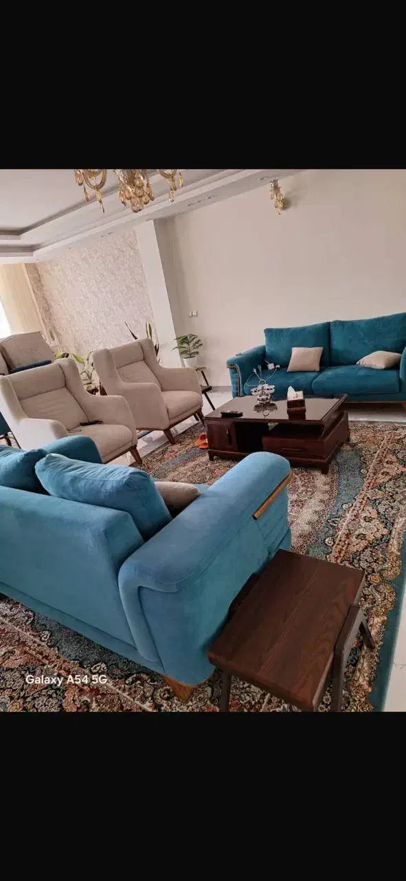 مبل|مبلمان خانگی و میز عسلی|شاهین‌شهر, حافظ جنوبی|دیوار