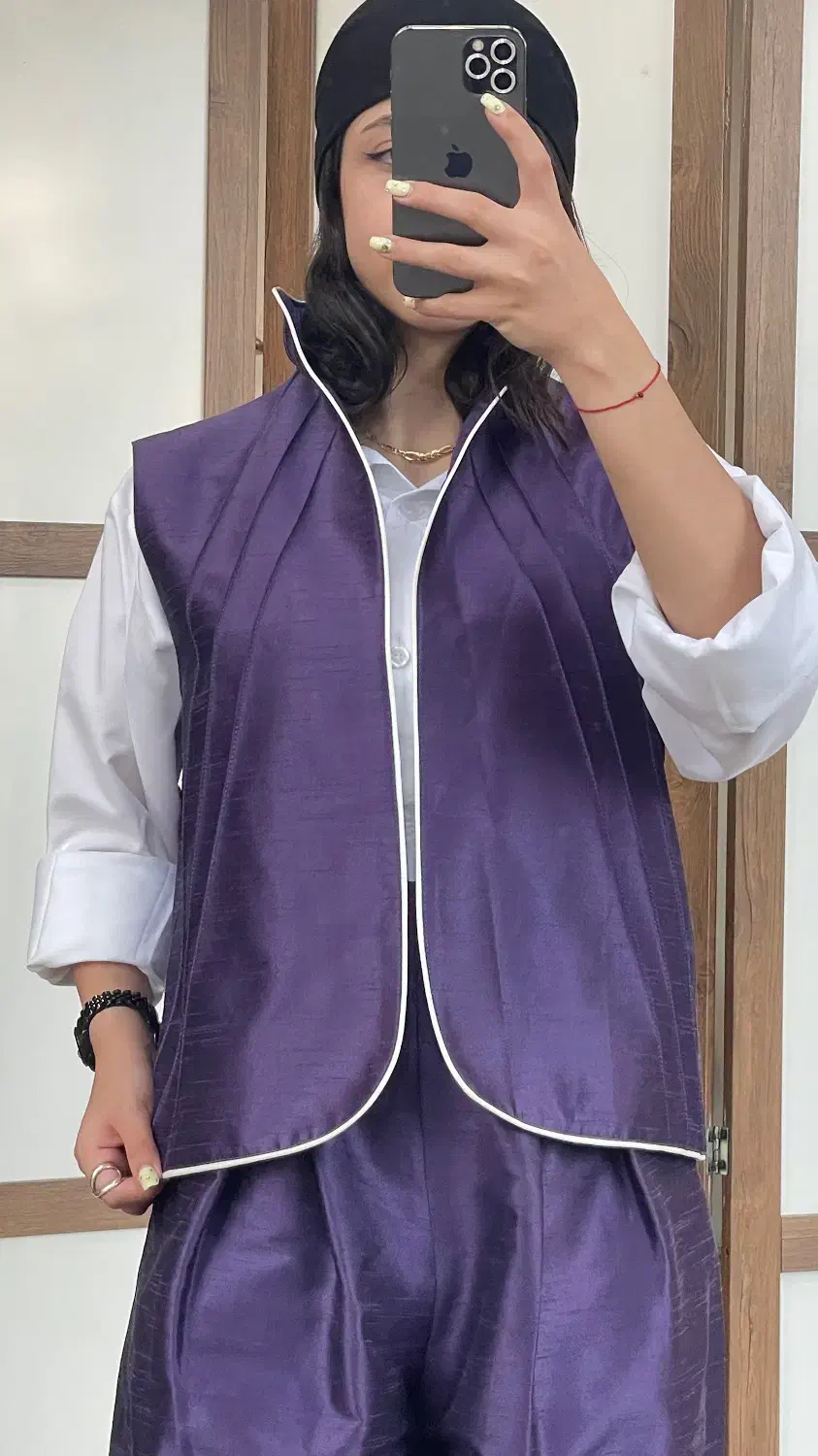 آیوی برند در سنگر|لباس|سنگر, |دیوار